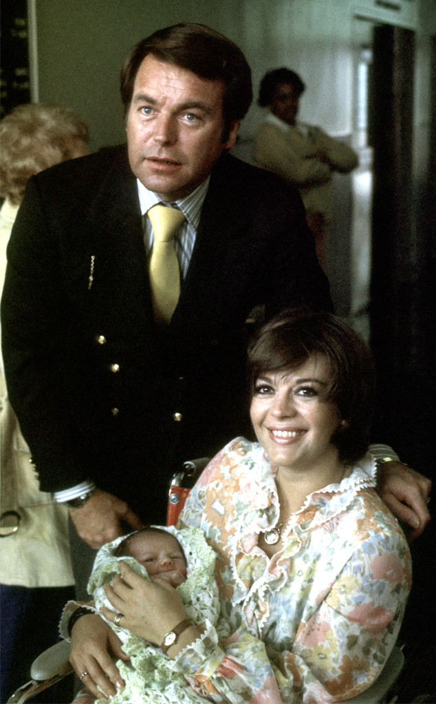 Inside Natalie Wood and Robert Wagner's Tumultuous Romance E! News